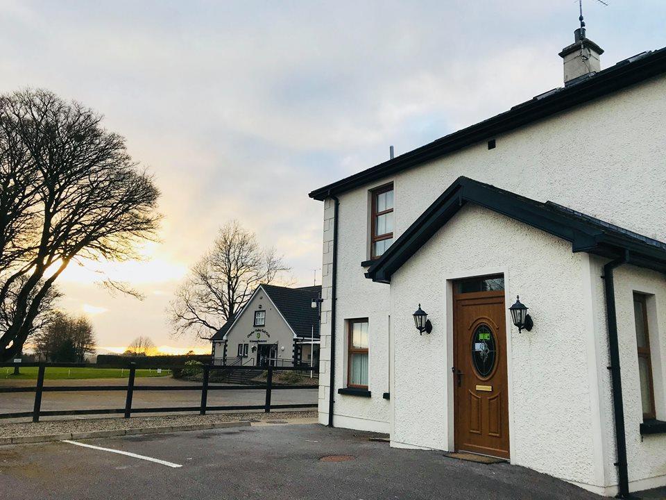 Clogher Valley Golf Club Fivemiletown Buitenkant foto